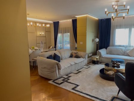 In vendita, Appartamento di lusso 2+1+2, Komuna e Parisit, Tirana.