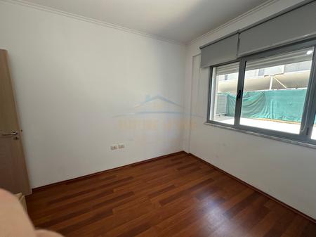 Qera,Apartament 3+1+2, 5 Maji