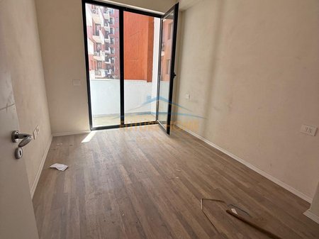 Shitet, Apartament 1+1+Post Parkim, Urban Gate, Tirane