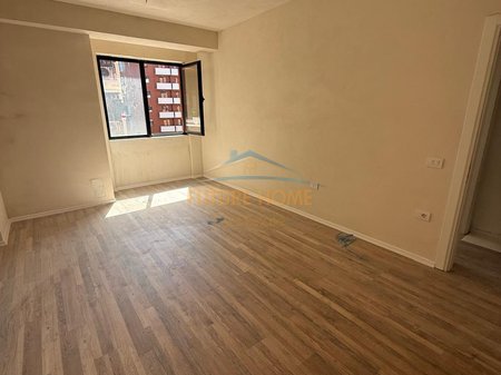For sale, Apartment 1+1+Parking Space, Urban Gate, Tirane