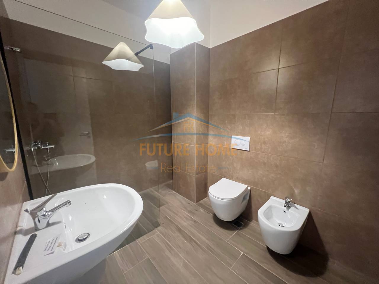 Qera, Apartament 2+1+2, Rruga Dritan Hoxha, Tiranë