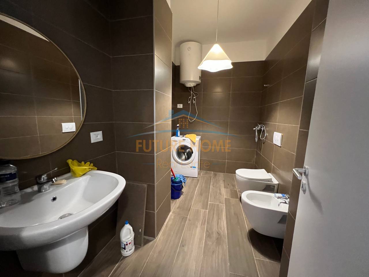Qera, Apartament 2+1+2, Rruga Dritan Hoxha, Tiranë