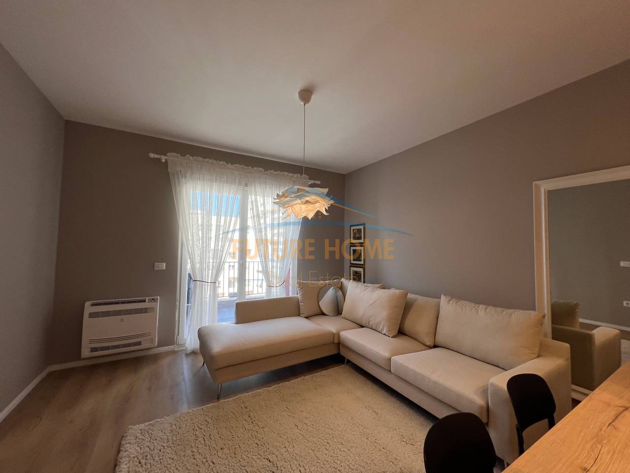 Qera, Apartament 2+1+2, Rruga Dritan Hoxha, Tiranë