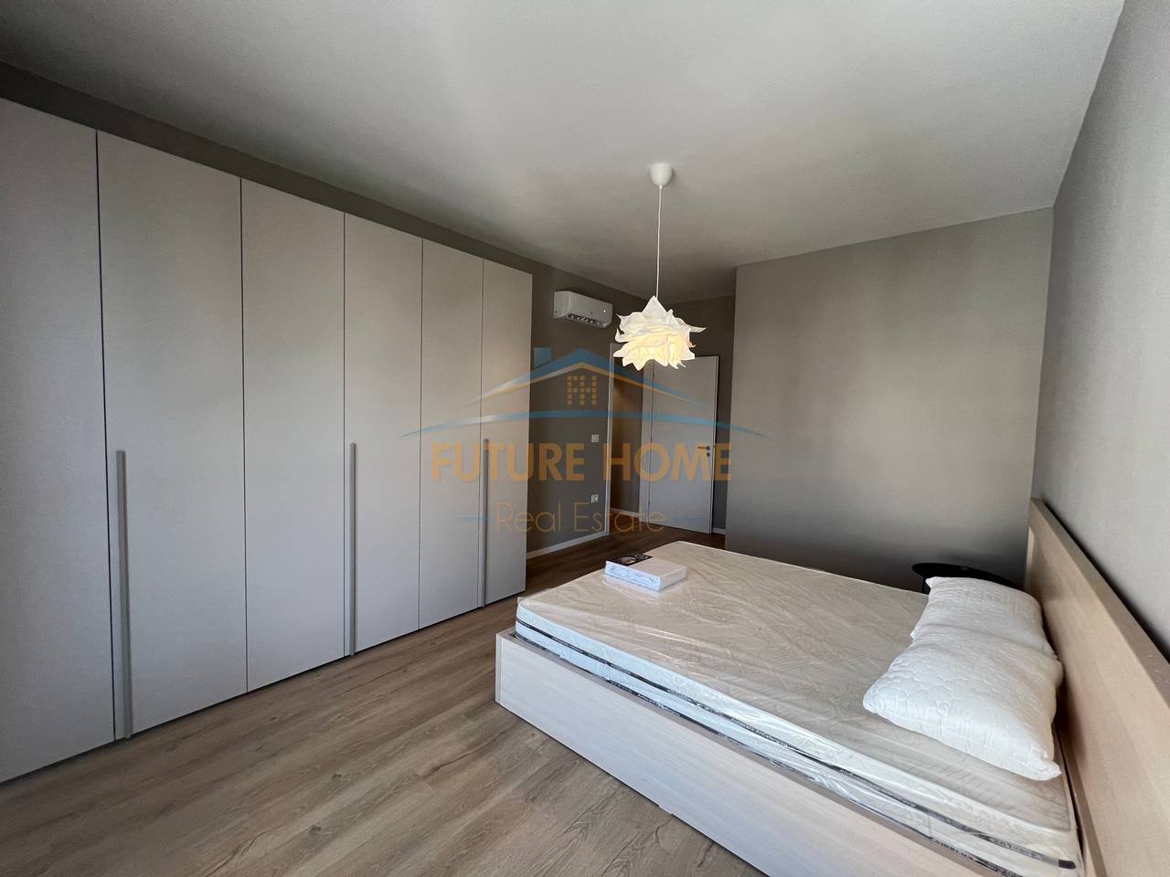Qera, Apartament 2+1+2, Rruga Dritan Hoxha, Tiranë