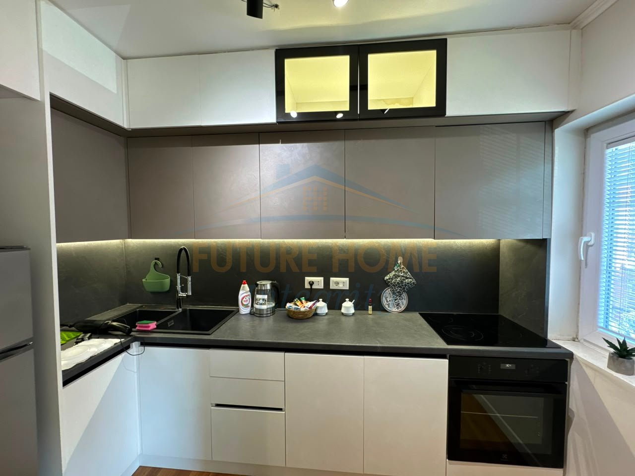 For sale, 1+1 Apartment, Selvia, Tirana.