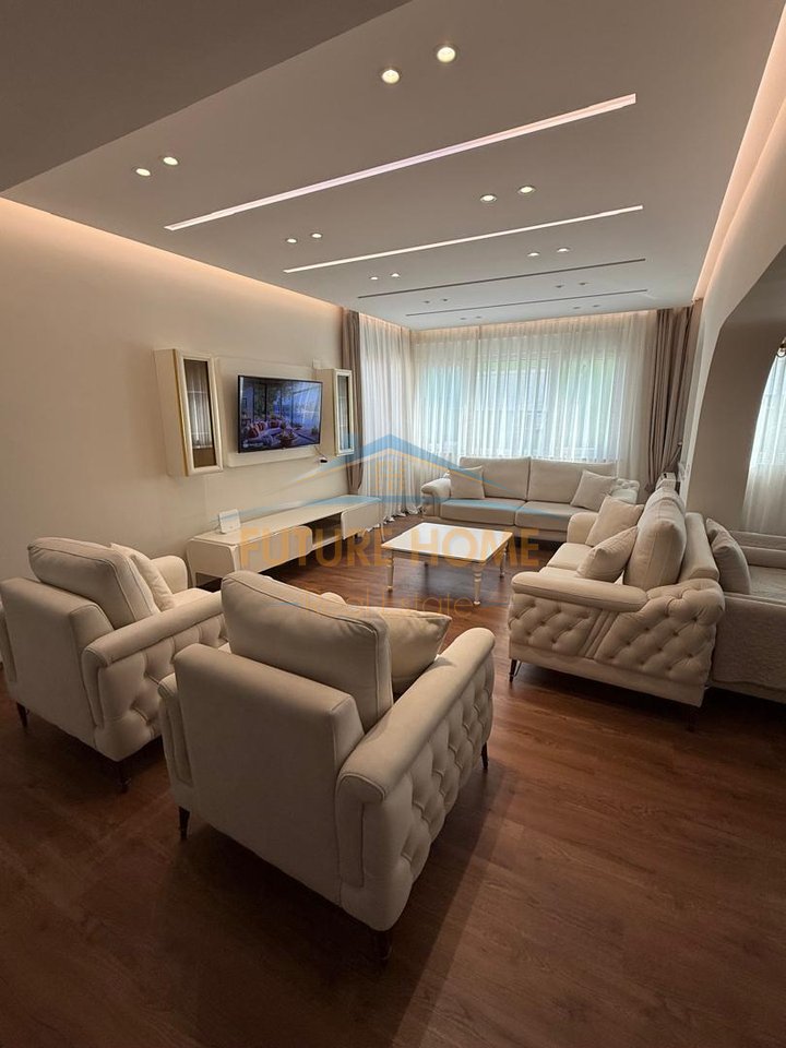 Rent, Apartment 2+1+2, Bllok
