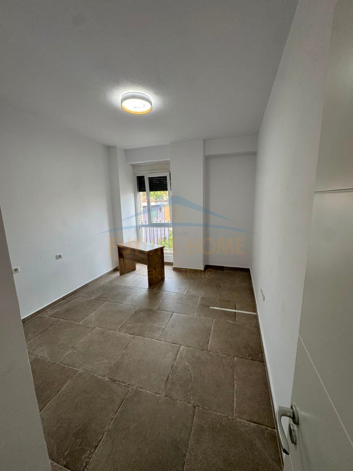 In Affitto, Spazio per Uffici, IBN, Ex Campo di Aviazione