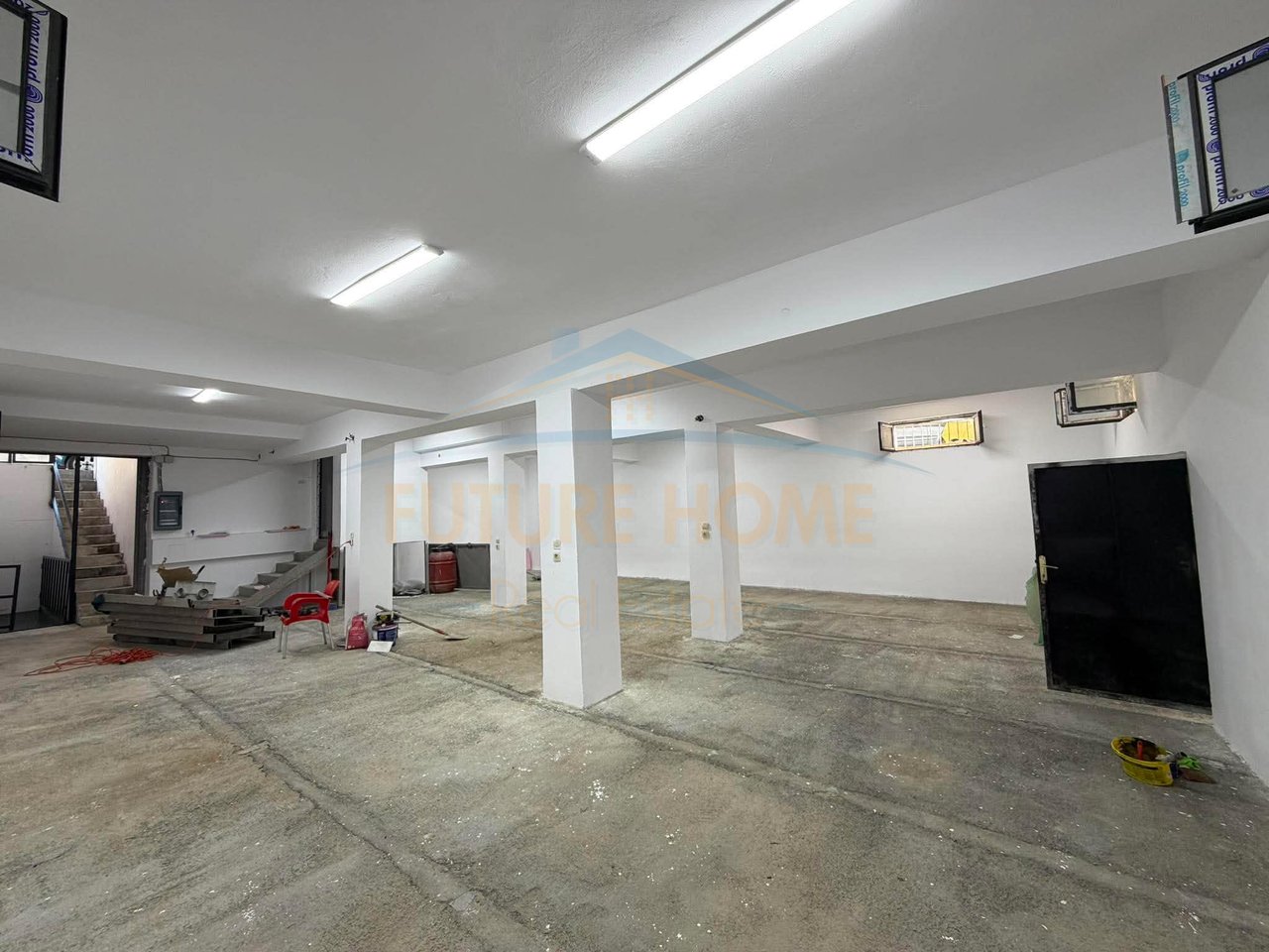 Rent, Business Premises, Laprakë