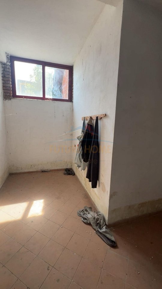 For sale, Building, Industrial Road, Tirana