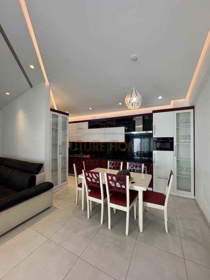 In vendita, Appartamento 2+1+2+Veranda, Via Shefqet Kuka, Fresk