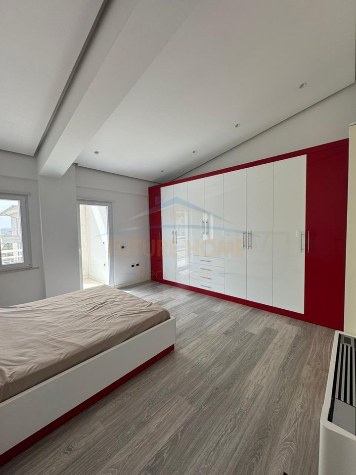 In vendita, Appartamento 2+1+2+Veranda, Via Shefqet Kuka, Fresk