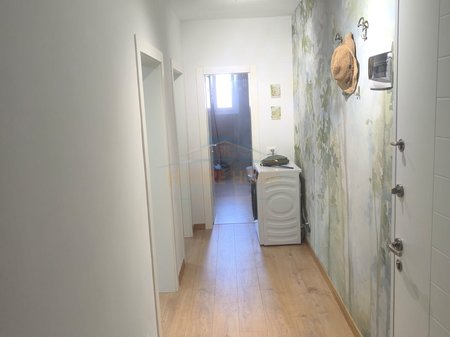 Qera, Apartament 2+1, Myslym Shyri, Tirane