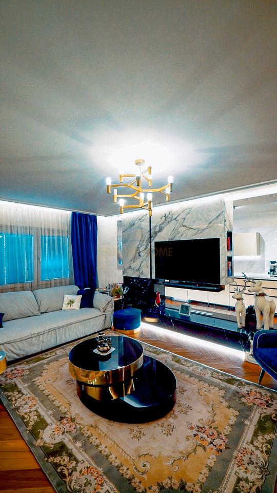 Shitet, Apartament Luxury 2+1+2, Komuna e Parisit, Tiranë.