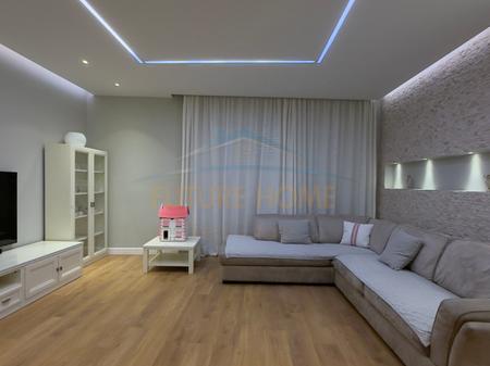 Shitje, Apartament 2+1+2, Qender, Tirane