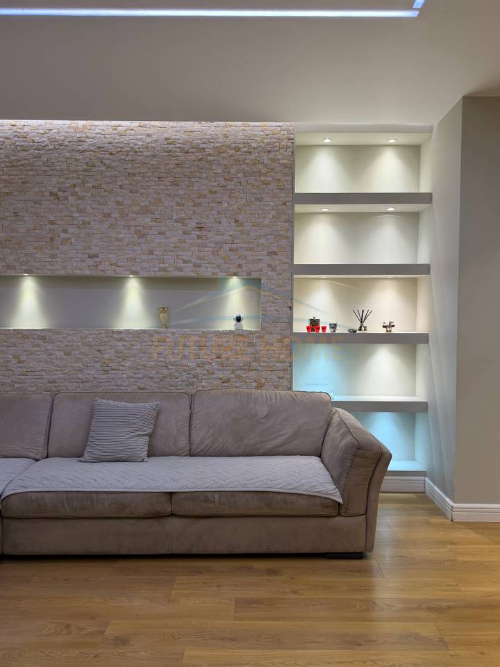 Qera, Apartament 2+1+2, Qender, Tirane