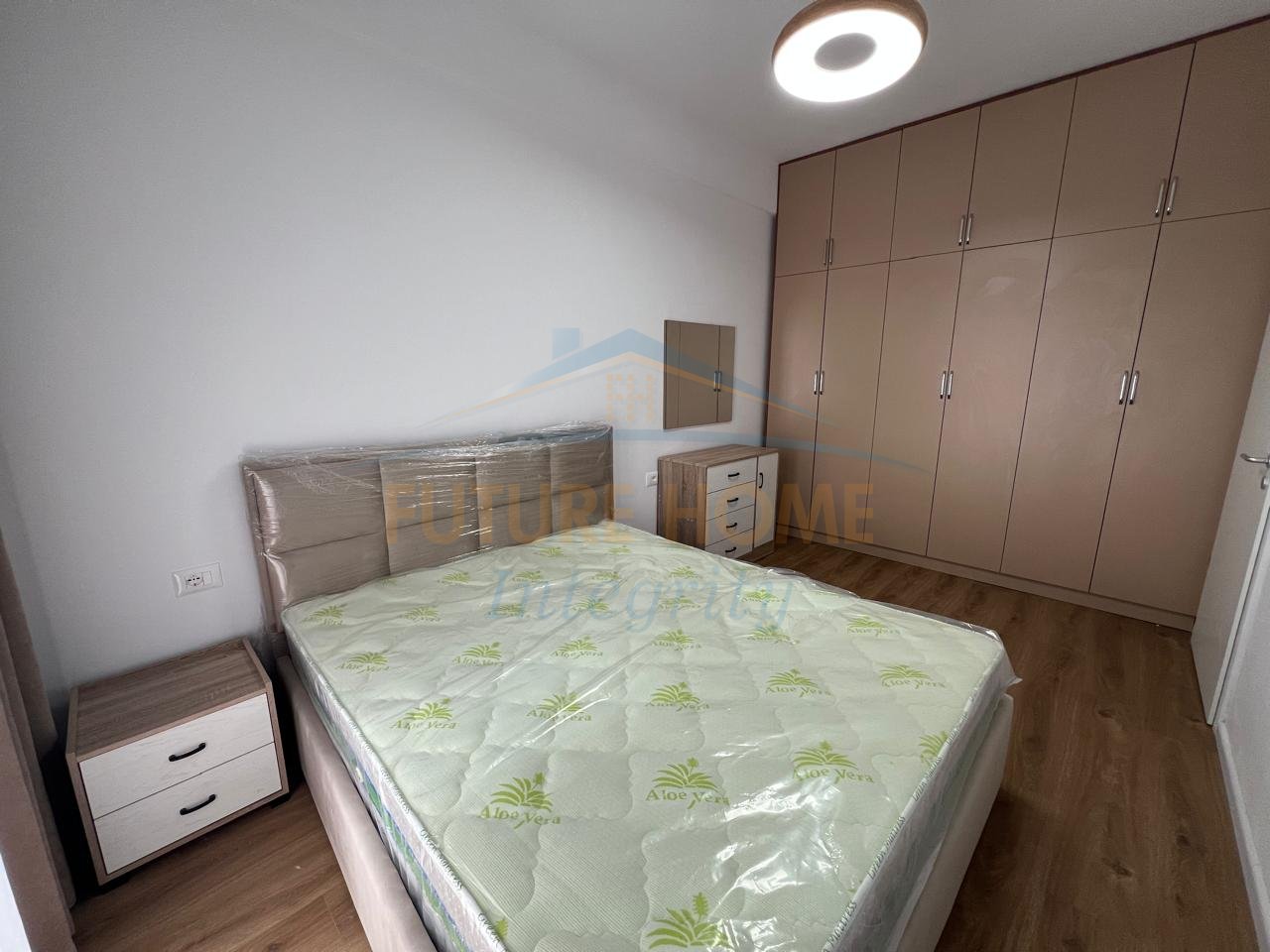 Qera, Apartament 1+1, Rezidenca Oxa, Tiranë.