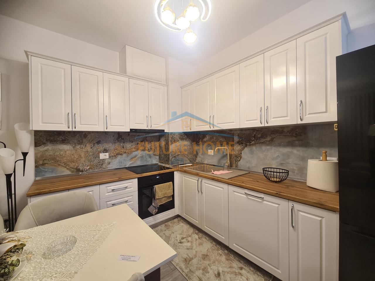 Affitto, appartamento 2+1 con posto auto a Univers City QTU!