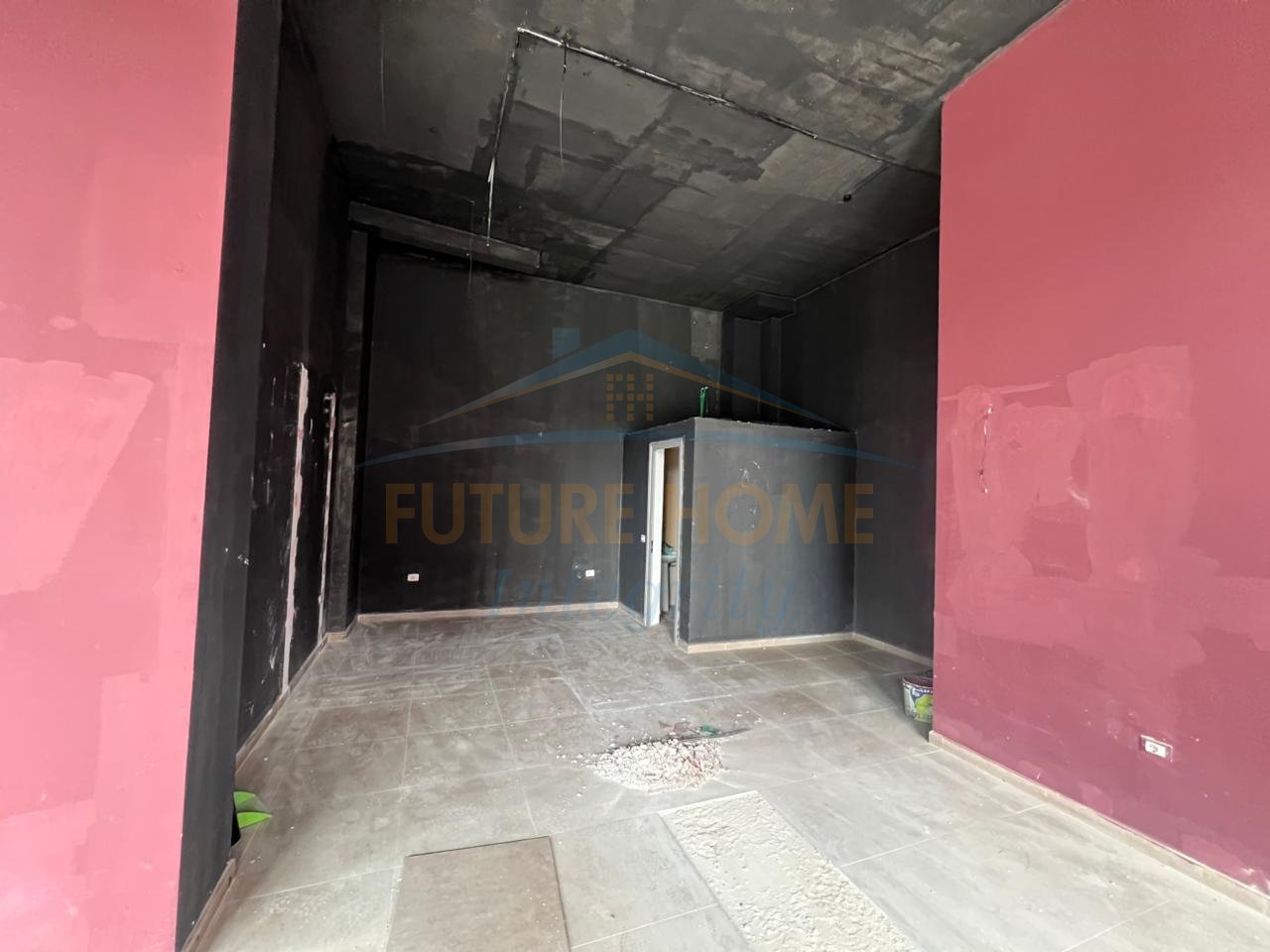 Qera, Business Environment, Sima-Com Complex, Tirana.