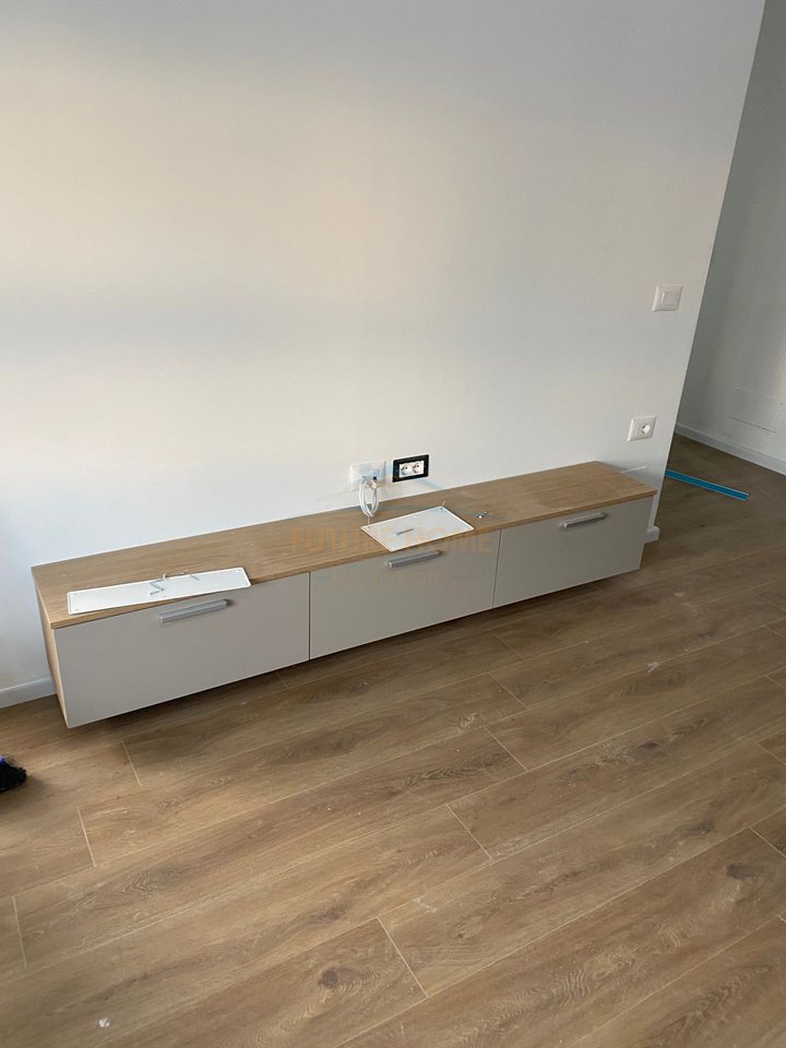 Affitto, Appartamento 1+1, Ali Demi, Tirana.