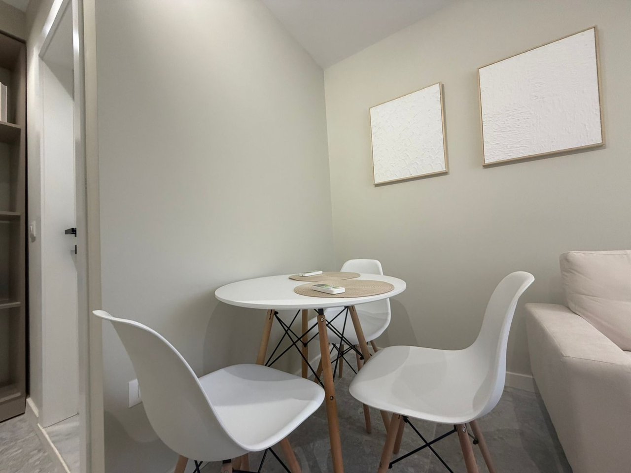 In vendita, 2 appartamenti 1+1, 21 Dicembre, Tirana.