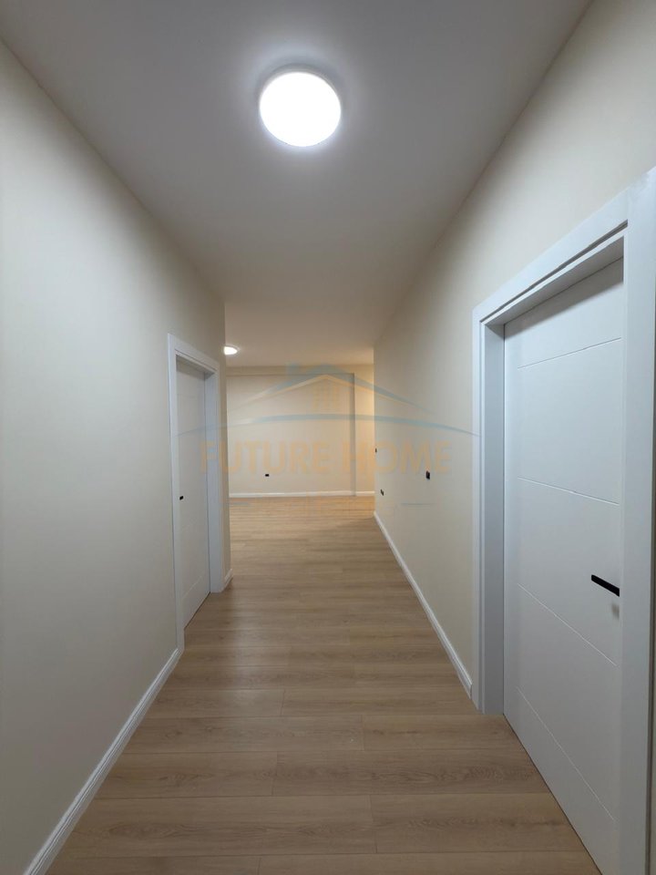 In vendita, Appartamento 3+1, Kodra e Diellit