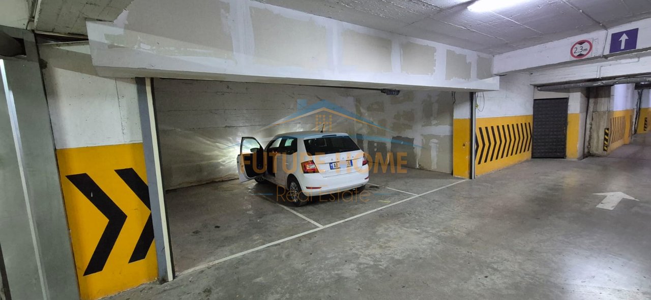 Shiten, 3 Parking Spaces, Golden Park Complex, Tirana.