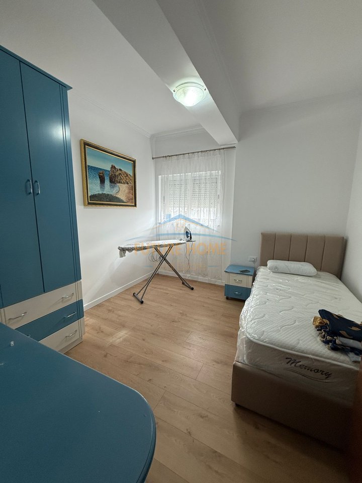 Affitto, Appartamento 2+1, Via Kongresi i Manastirit, Tirana.