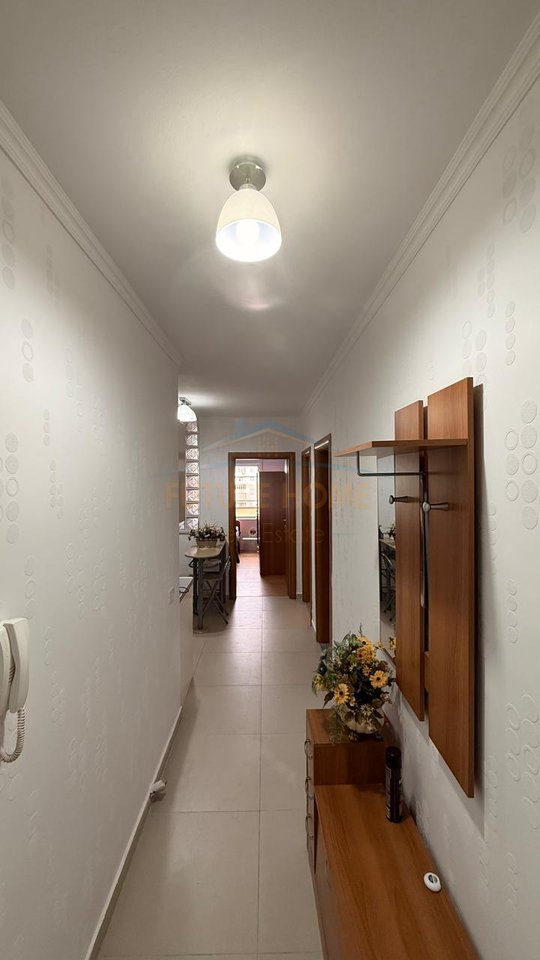 For sale, 2+1 Apartment, Beach, Near Hotel "Adriatik" Durres