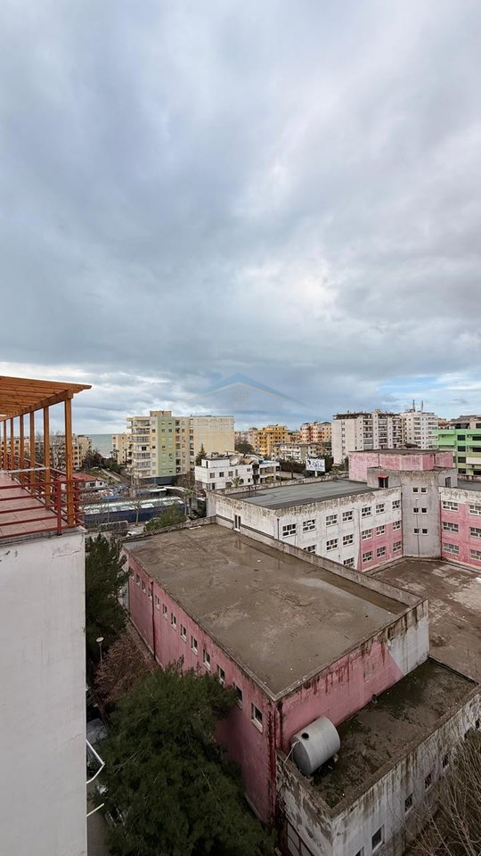 For sale, 2+1 Apartment, Beach, Near Hotel "Adriatik" Durres