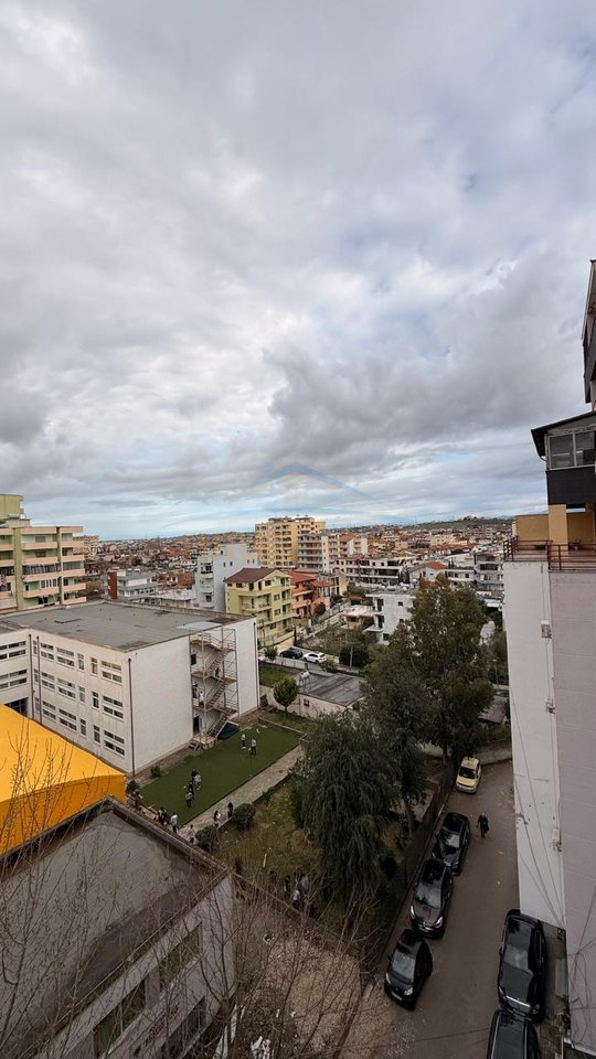 For sale, 2+1 Apartment, Beach, Near Hotel "Adriatik" Durres