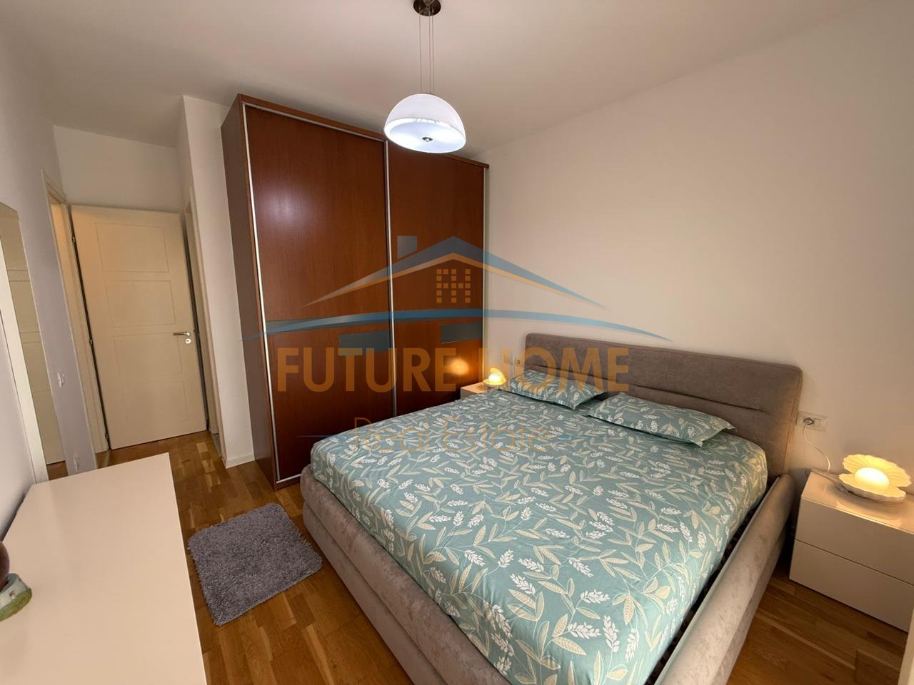 Qera, Apartament 2+1+2, Kopshti Botanik, Tiranë.