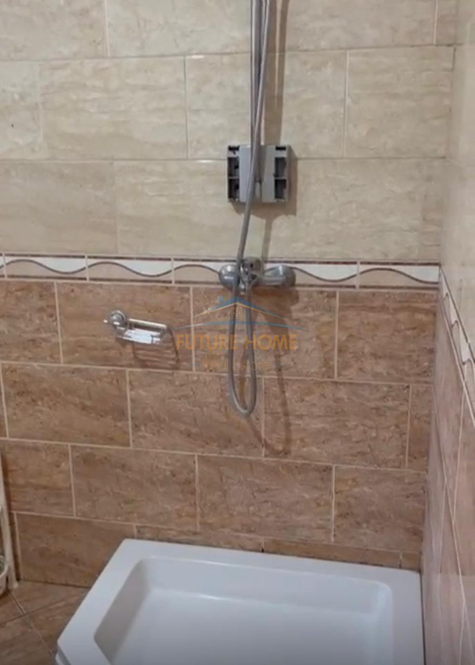 Rent, Apartment 2+1+2, Porcelain, Tirana.