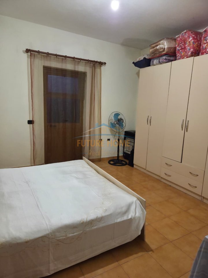 For sale, Building + Land, Laknas, Tirana.