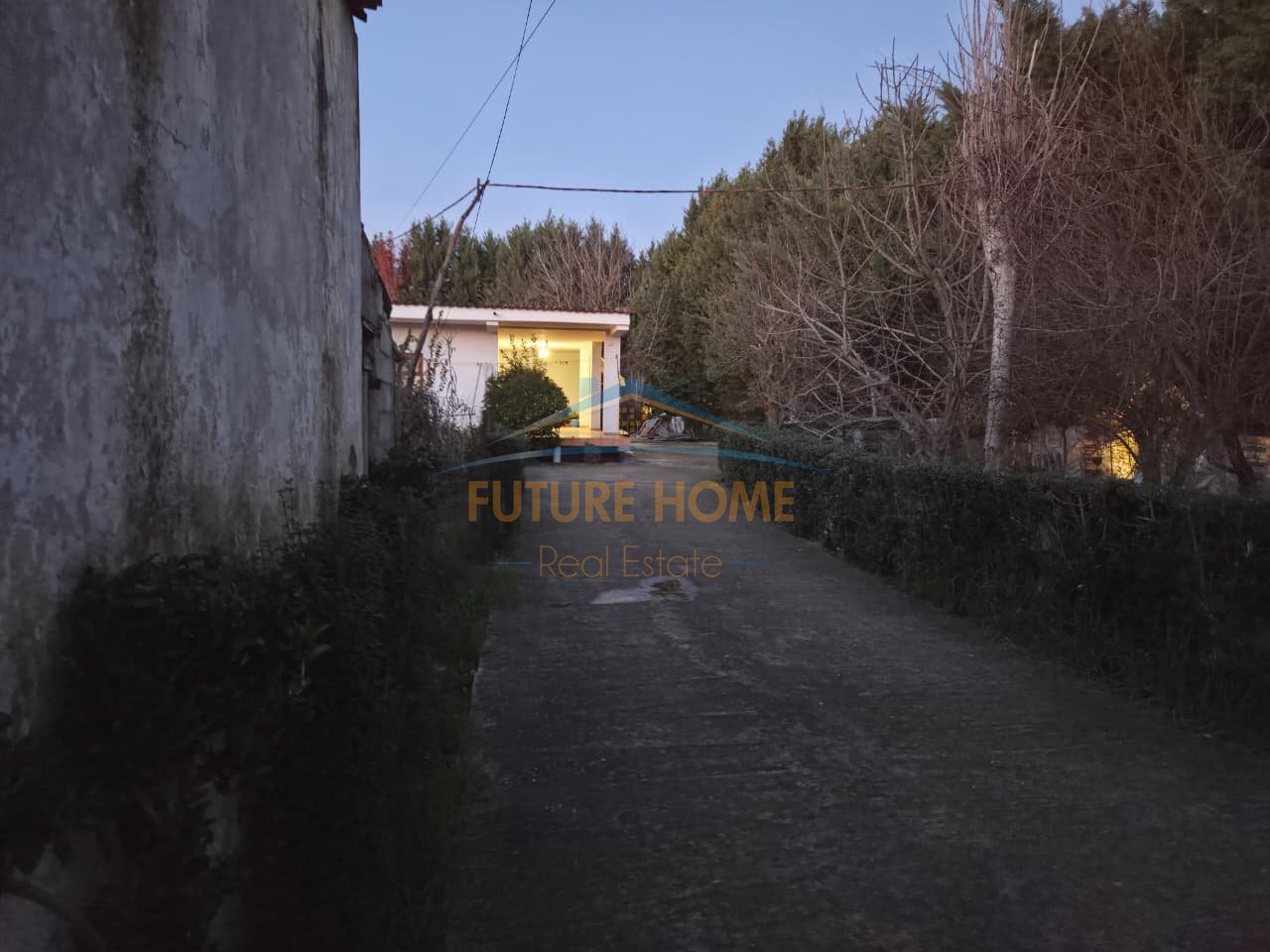 For sale, Building + Land, Laknas, Tirana.