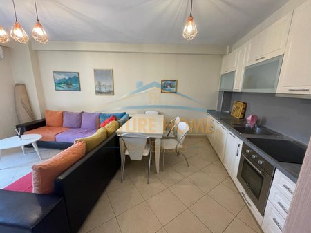 For rent, Apartment 2+1+2, Rruga e Barrikadave