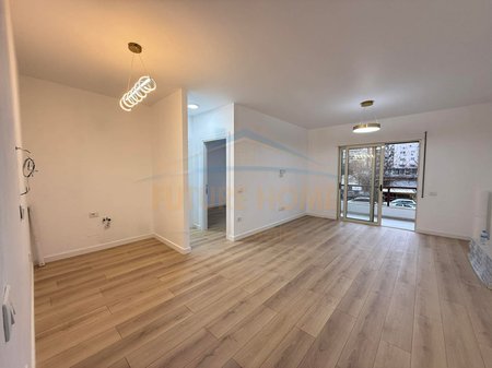 Shitet, Apartament 1+1 , Don Bosko, Tirane