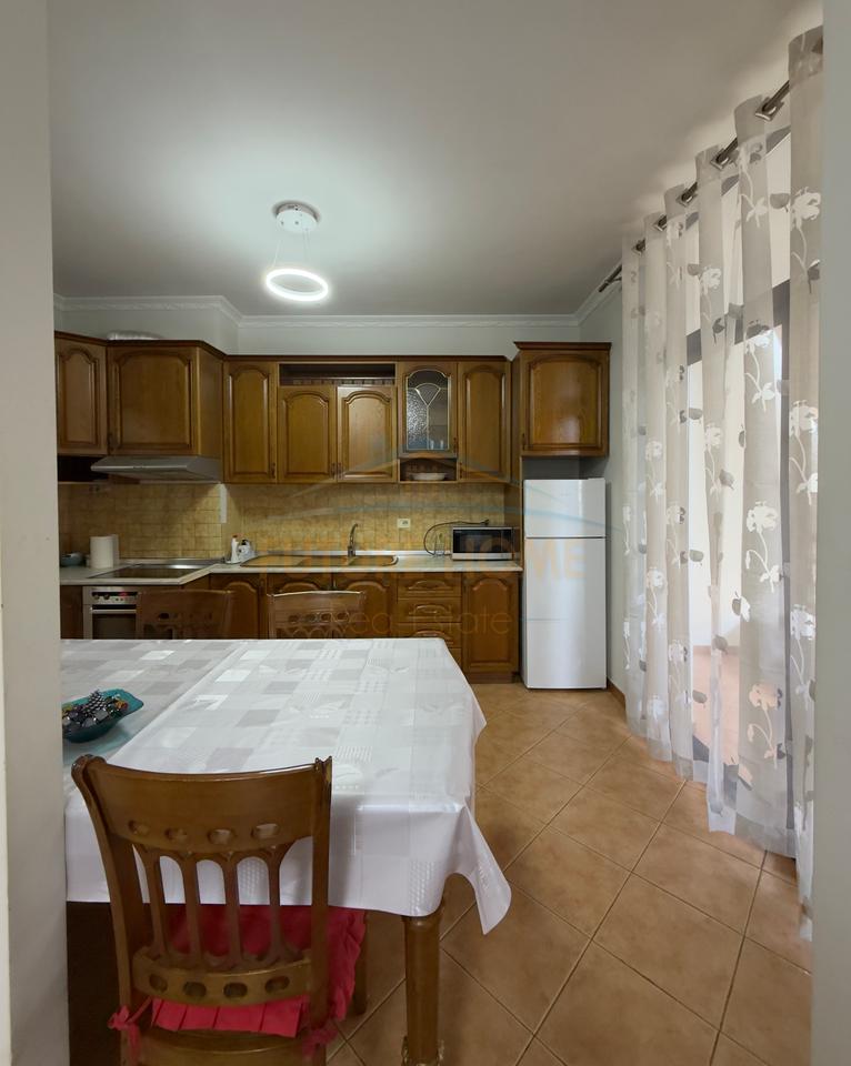 Affitto, Appartamento 2+1+2, via Panorama