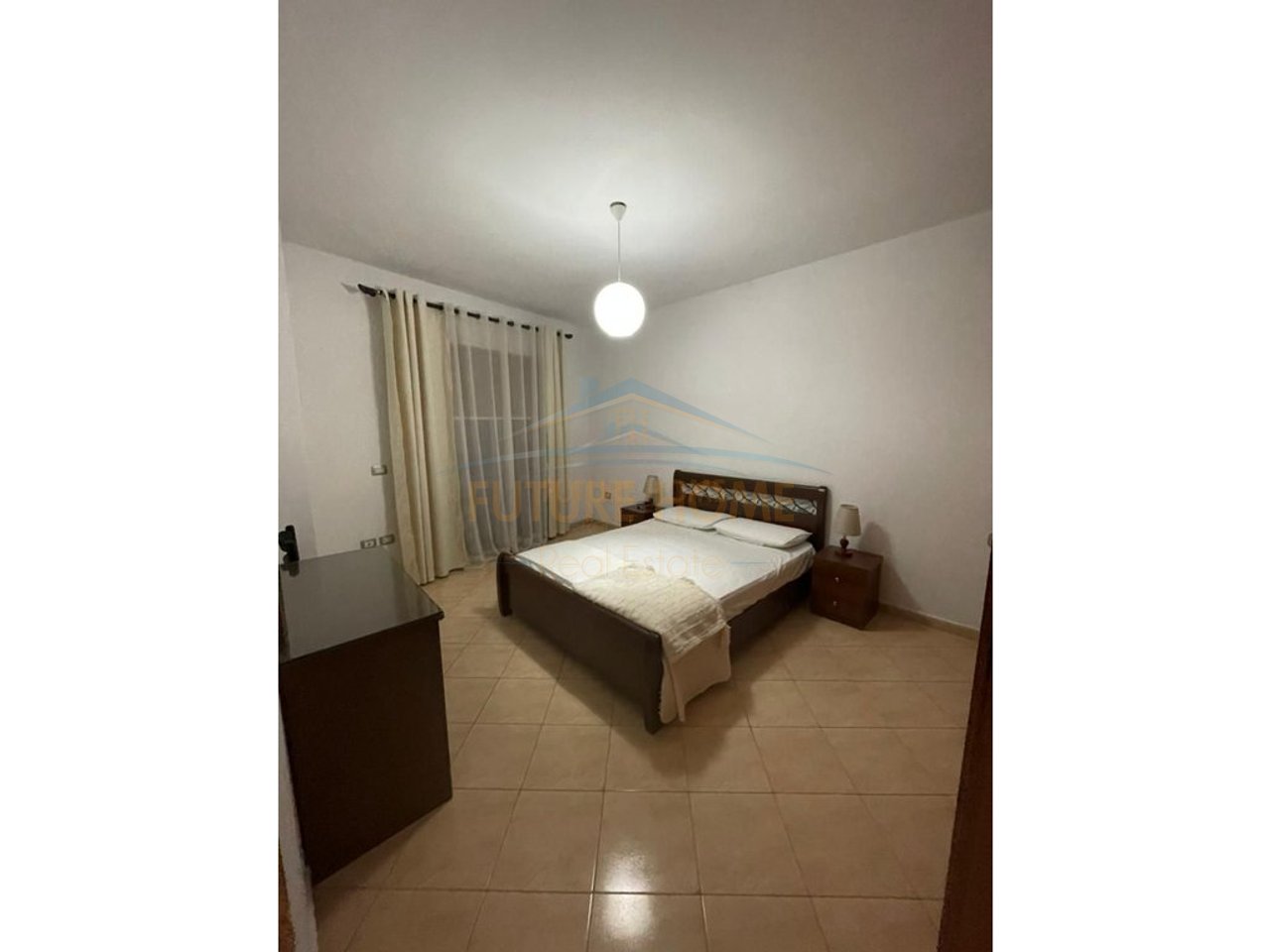 Qera, Apartament 2+1+2, Zogu i Zi, Tiranë
