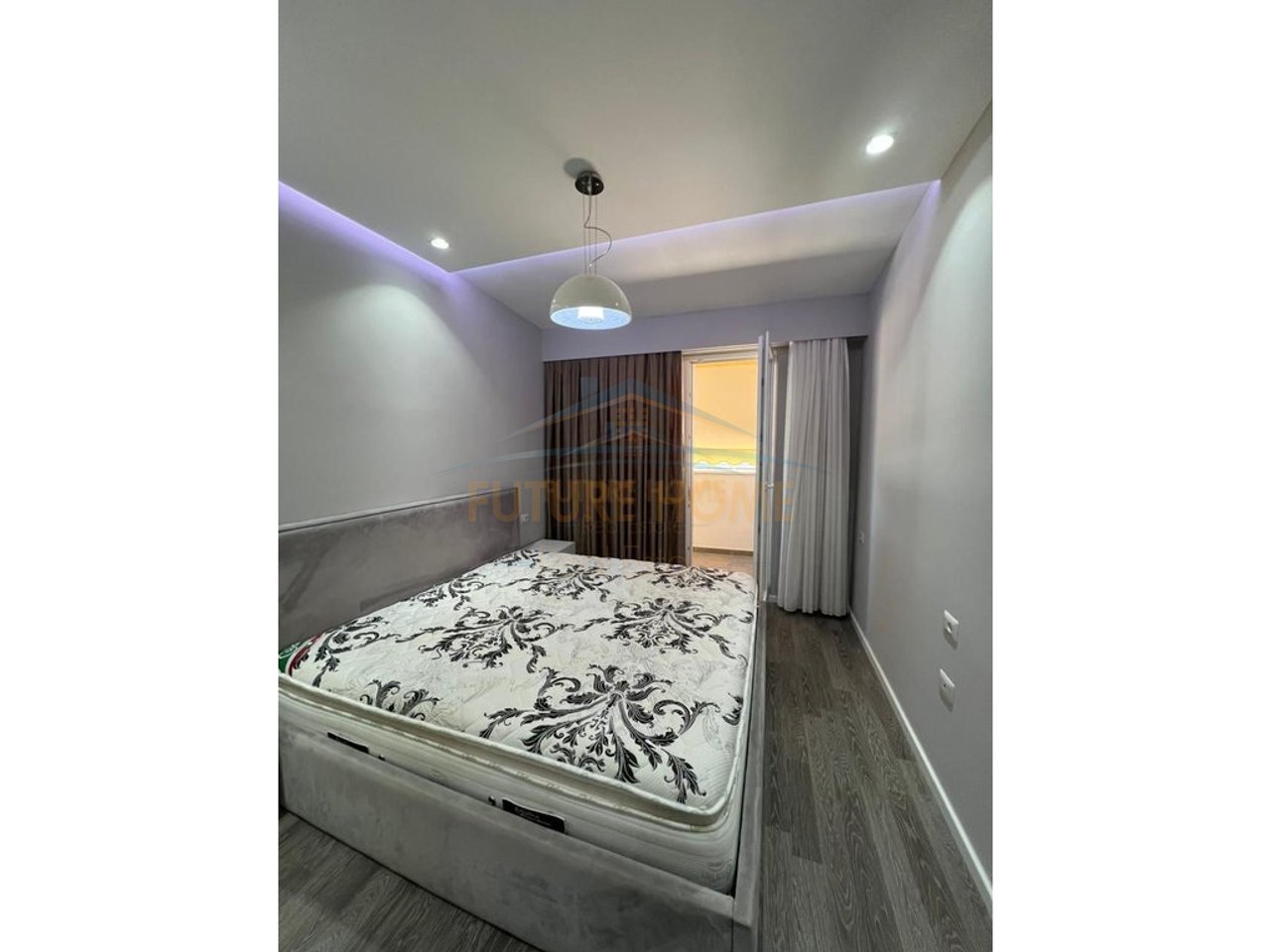 Rent, Apartment 3+1+2 + Parking Space, Bill Clinton Street, Tirana