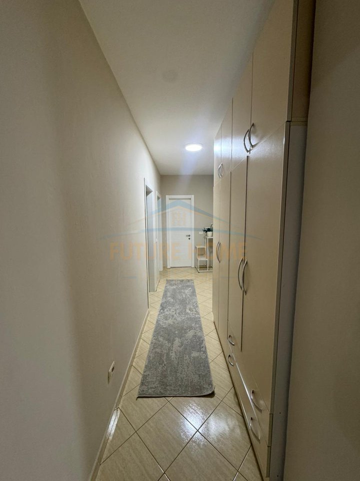 Qera,Apartament 2+1, Fresk, Tirane