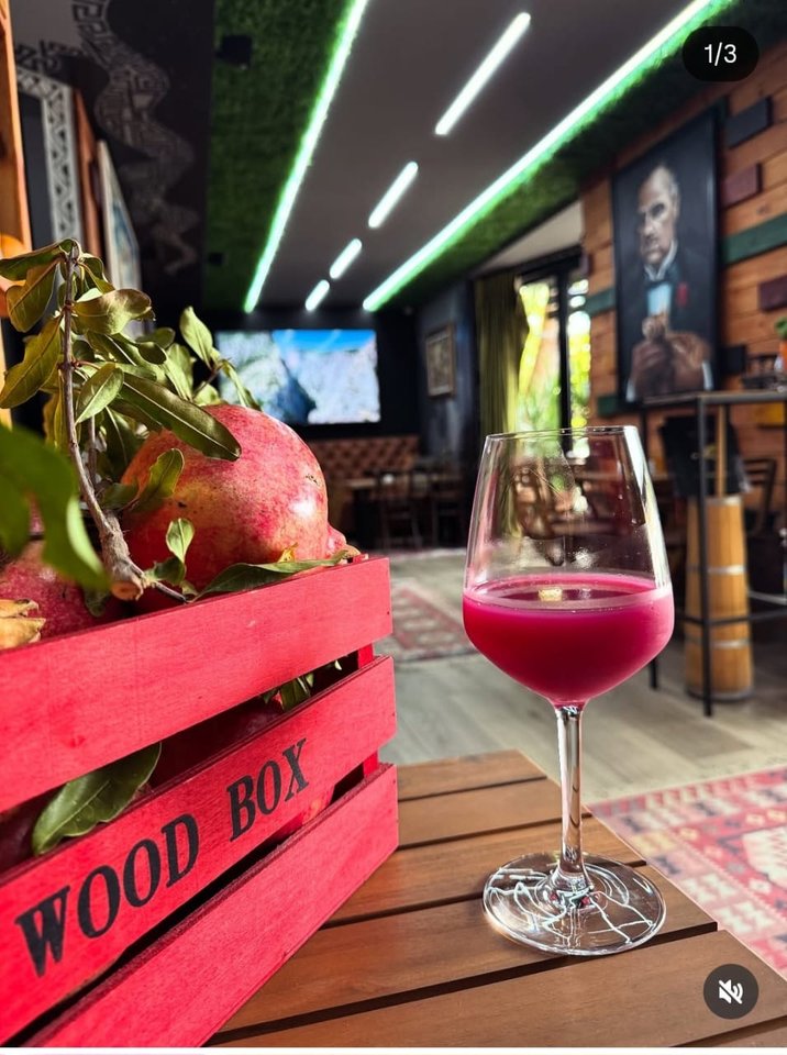 Shitet Biznesi, Fusha e Aviacionit, Tirane