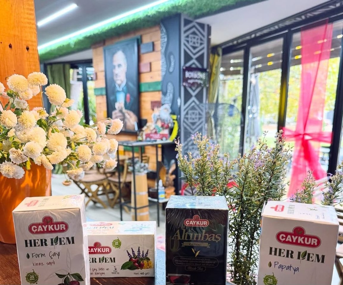 Shitet Biznesi, Fusha e Aviacionit, Tirane