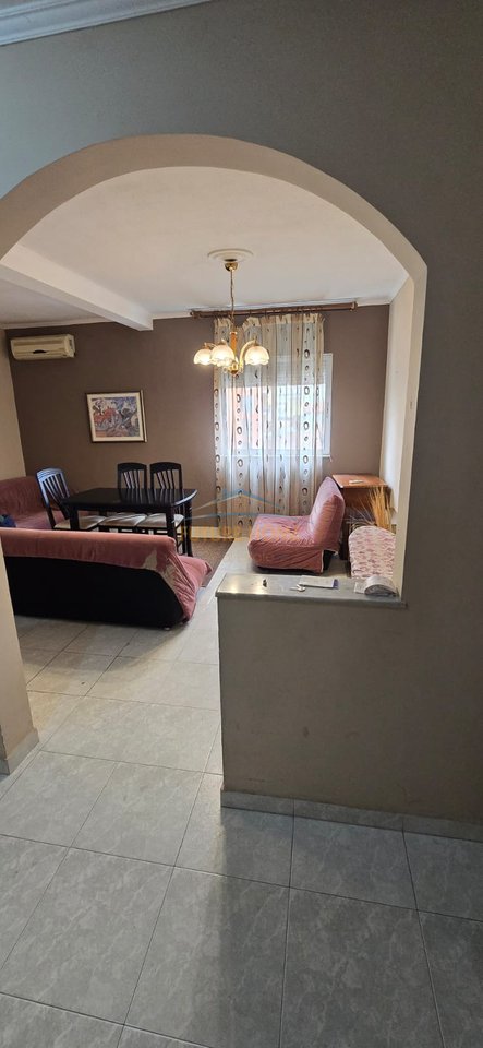 For sale, 3+1 Apartment, Zogu i I Boulevard, Tirana.