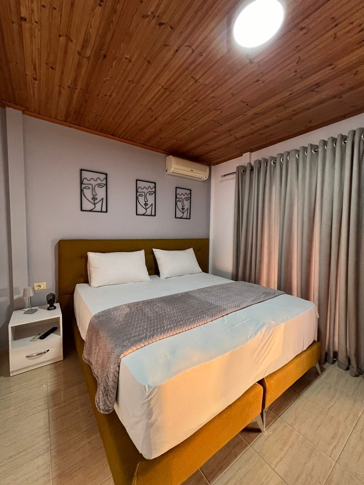 Shitet, Apartament 2+1+Verande ne Sarande, RRuga Bilal Golemi