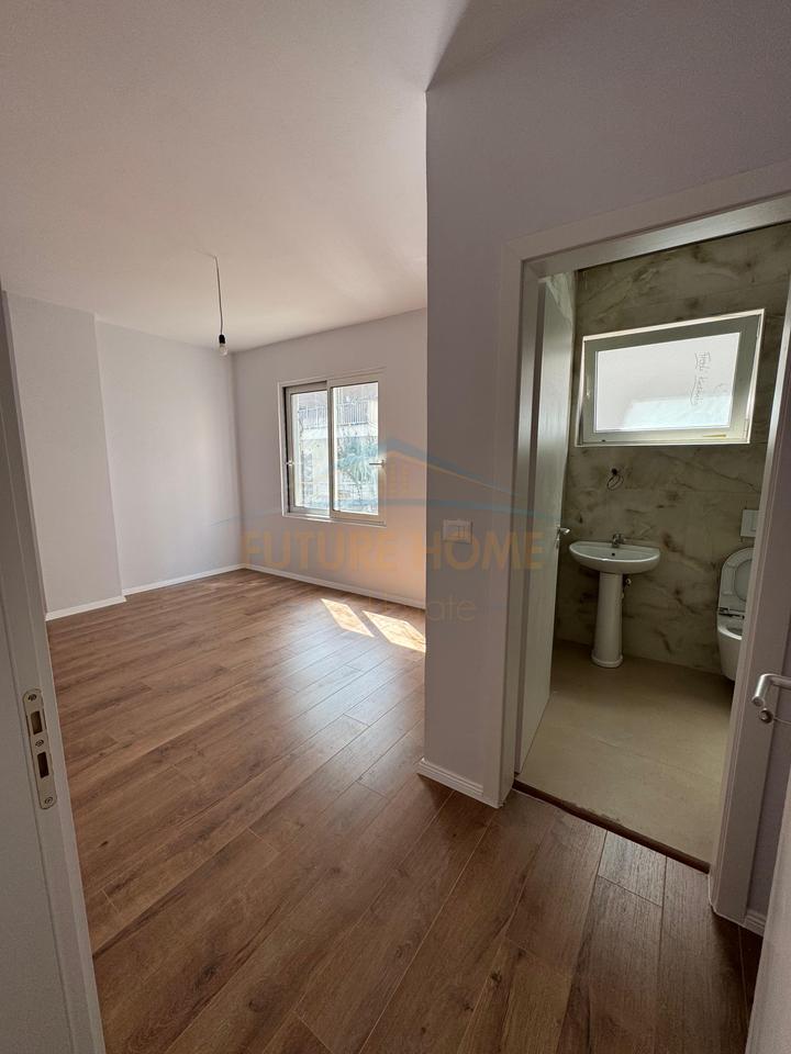 In vendita, Appartamento 2+1+2, Via Dajti, Fresk