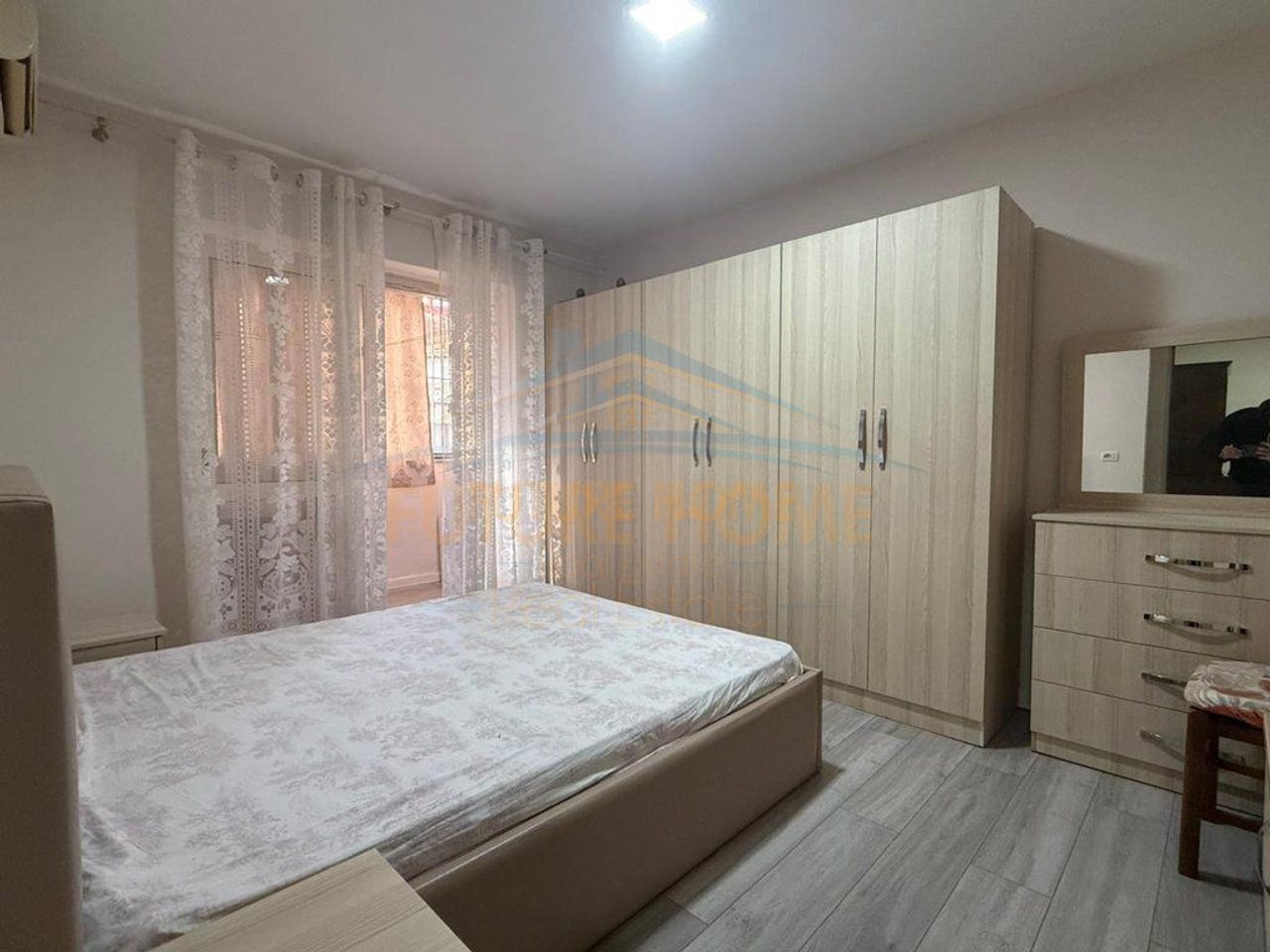 Rent, 1+1 Apartment, Myslym Shyr, Tirana.