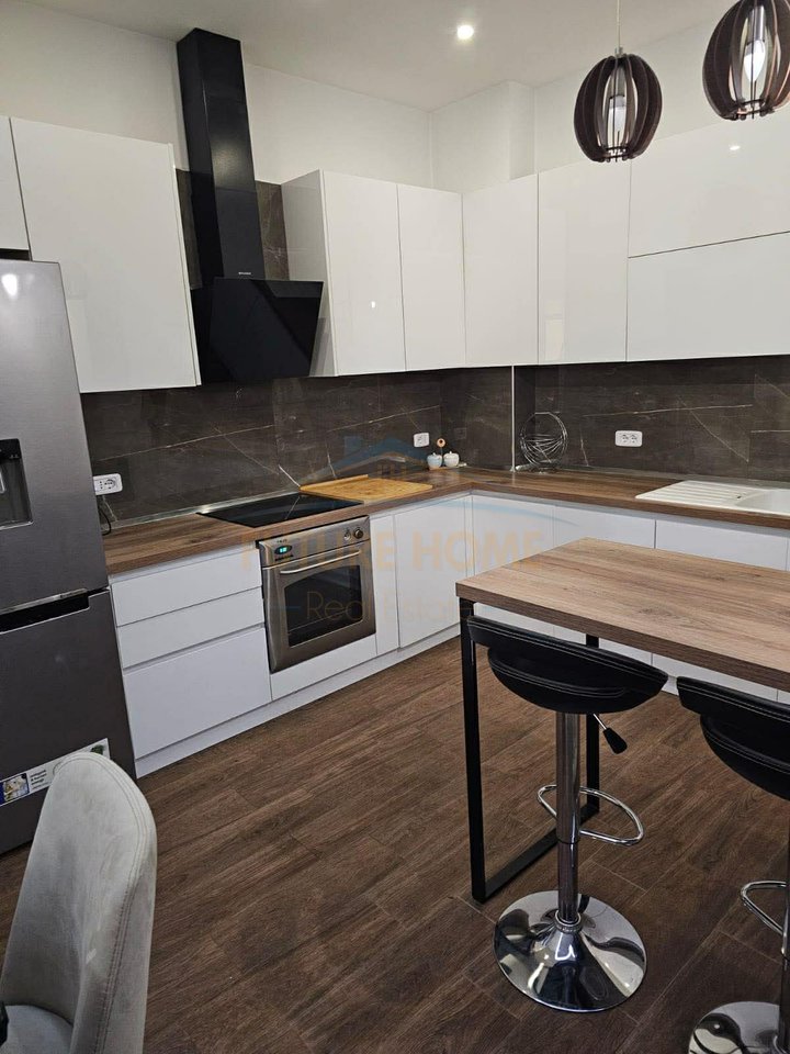 Affitto, Appartamento 2+1+2, Nuovo Anello.