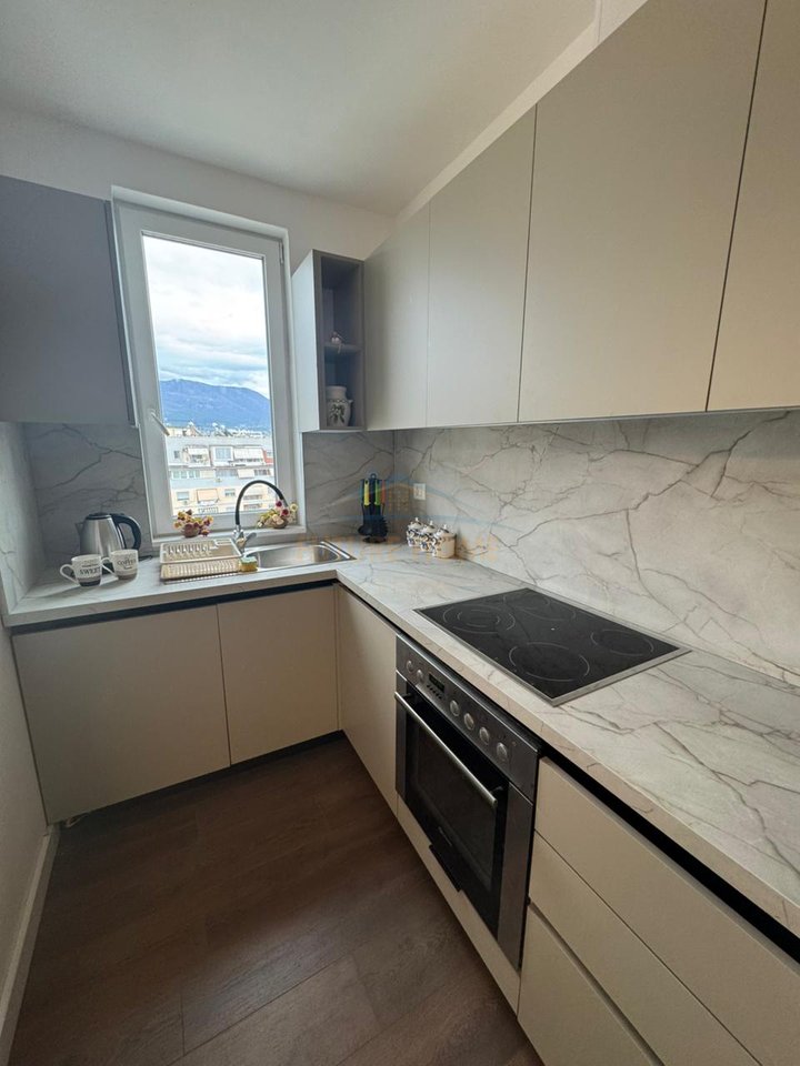 For rent, 2+1 Apartment, Mine Peza Street, Tirana.