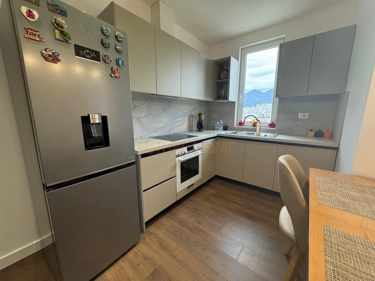 Rent, Apartment 2+1+2, Mine Peza Street, Tirana.