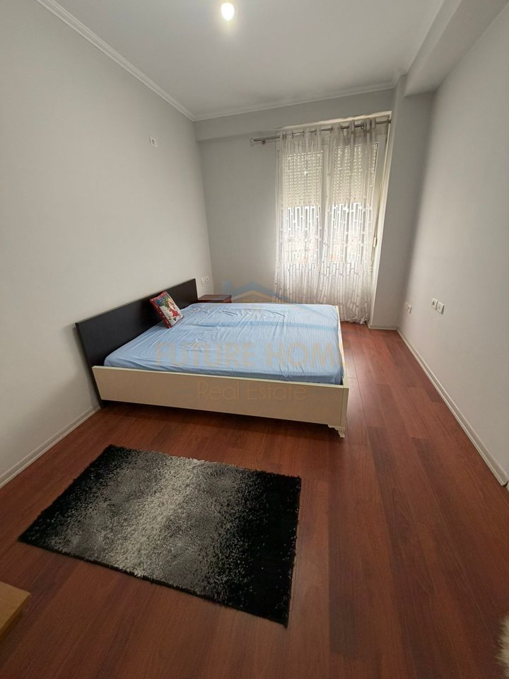 For sale, 3+1 Apartment, Kamëz, Tirana